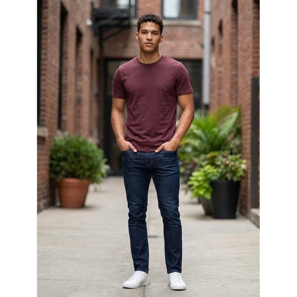 Everlane Organic Cotton Crew Neck T-Shirt Burgundy Maroon Medium M-T-CTN-HVY-SS